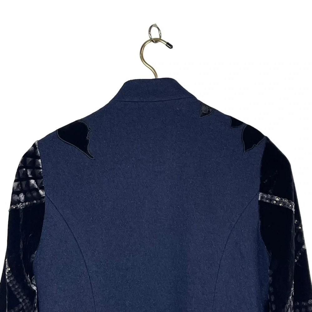 CHICOS BLACK LABEL BROCADE STUDDED VELVET WOOL BLEND 2 BUTTON JACKET